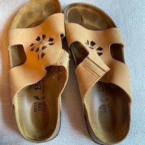 Birkenstock Bertula sandals